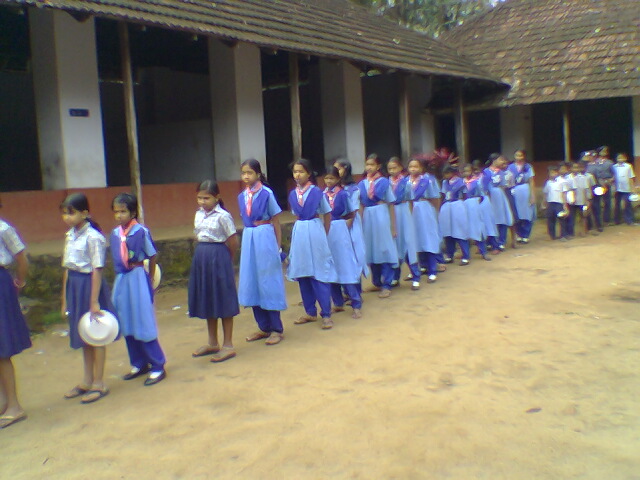 പ്രമാണം:27025S&G6.jpg