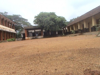 സ്കൂള്‍ ചിത്രം